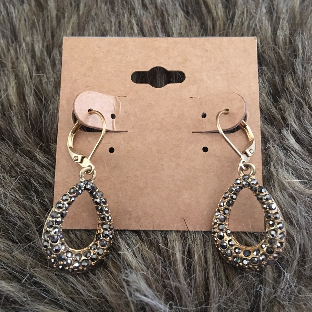 Kenneth Cole chrome stone matte gold lever backs